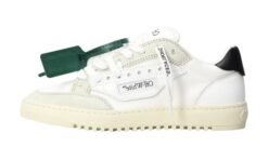 Sneakers In Pelle Bianca