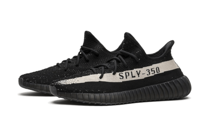 Adidas-Yeezy-Boost-350-V2-Oreo-wethenew2_800x.png