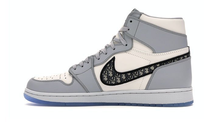 Jordan-1-Retro-HighDior-3.jpg