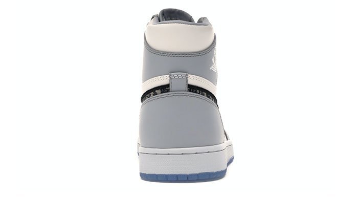 Jordan-1-Retro-HighDior-4.jpg