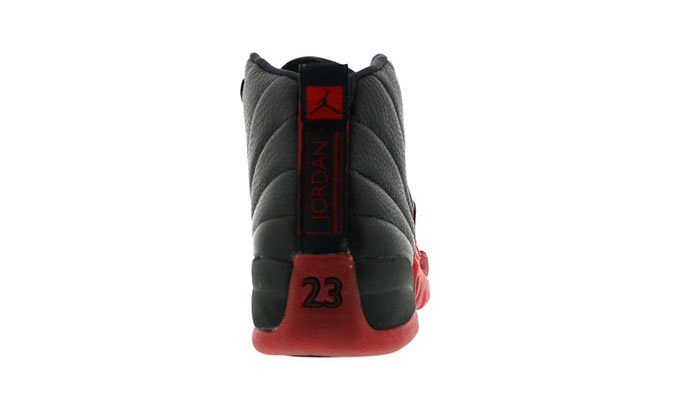 Jordan-12-OGFlu-Game-2000.jpg