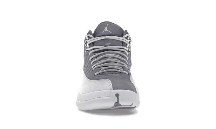 Jordan-12-RetroStealth-2.jpg