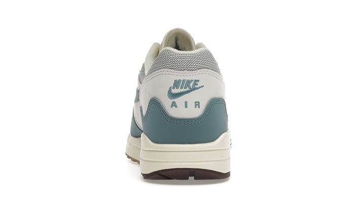 Nike-Air-Max-1Patta-Waves-Noise-Aqua-4.jpg