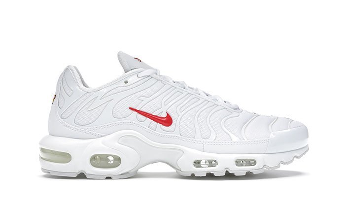 Nike-Air-Max-PlusSupreme-White-1.jpg