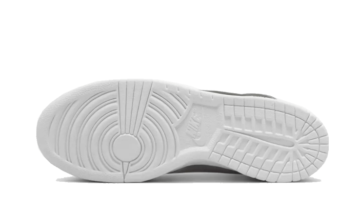 Nike-Dunk-High-Clot-Silver-3_800x.png