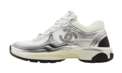 Sneaker da donna CC Logo ‘Bianco Argento’