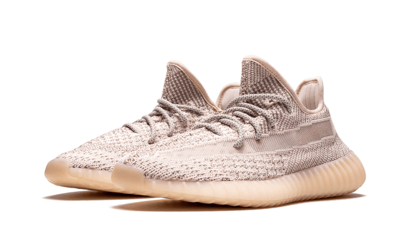 Wethenew-Sneakers-France-Adidas-Yeezy-350-V2-Synth-Reflective-2_2000x_ccda4c8d-78dd-4447-b52c-63b6b8507ff9_800x.png