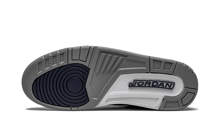 Wethenew-Sneakers-France-Air-Jordan-3-Retro-Georgetown-2021-CT8532-401-4_800x.png