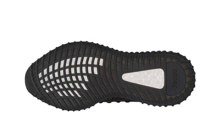 Yeezy350V2CMPCTSlateCarbon_800x.jpg