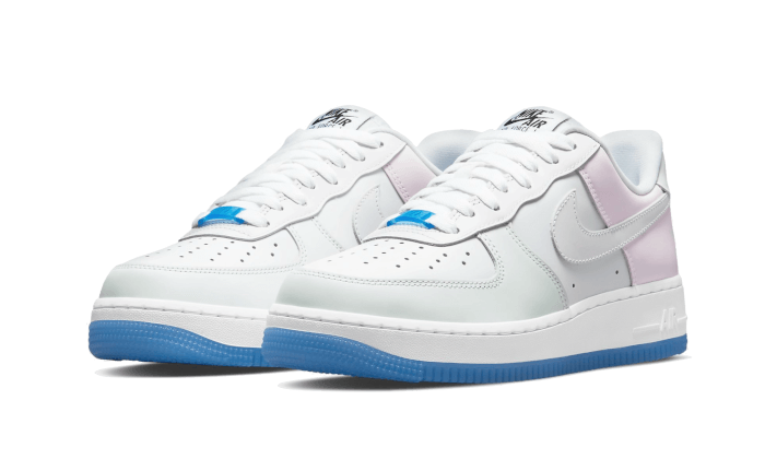 air-force-1-low-07-lx-uv-reactive-multi-117213_800x.png