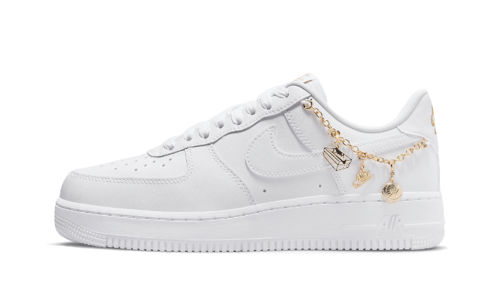 air-force-1-low-lx-lucky-charms-white-373037_800x.png