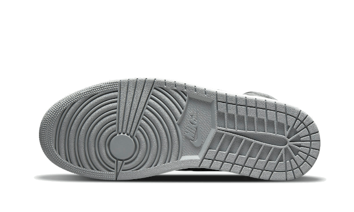 air-jordan-1-high-og-rebellionaire-3-min-256690_5000x.png