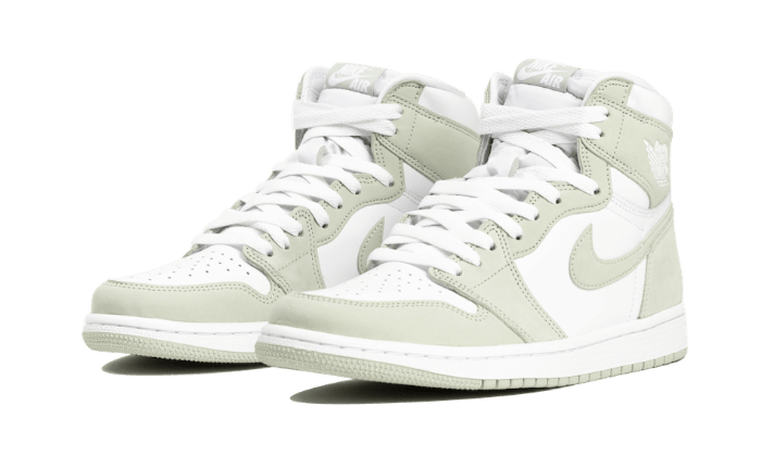 air-jordan-1-high-og-seafoam-555483_800x.png