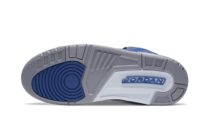 air-jordan-3-retro-varsity-royal-596805_800x.png