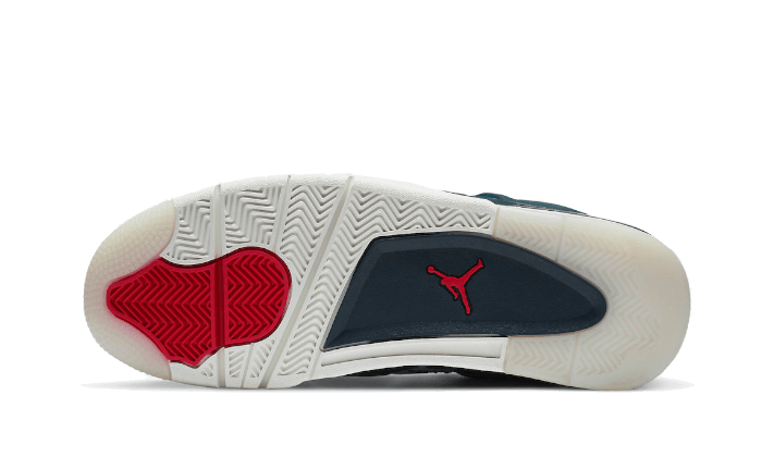 air-jordan-4-retro-se-deep-ocean-649591_800x.png