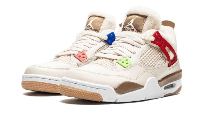 air-jordan-4-retro-where-the-wild-things-are-744250-2_800x.png