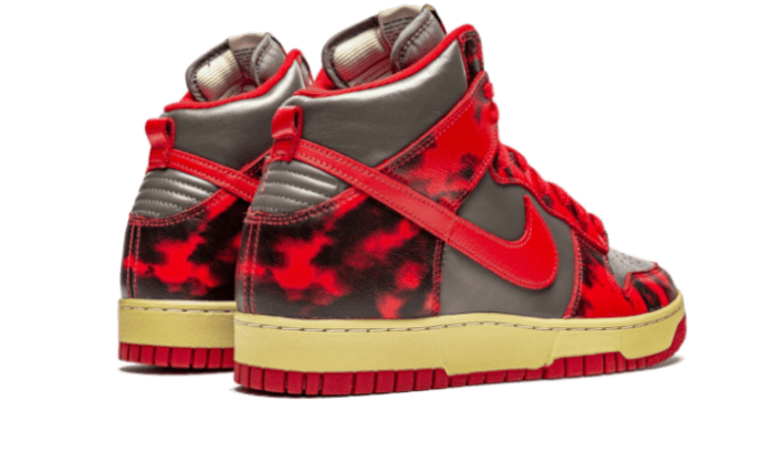dunk-high-1985-red-acid-wash-959364_800x.png