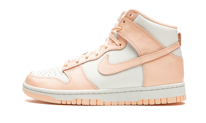 dunk-high-crimson-tint-918236_800x.png