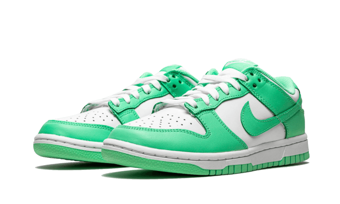dunk-low-green-glow-807044_800x.png