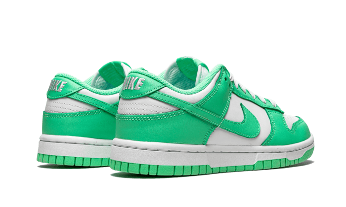 dunk-low-green-glow-866561_800x.png