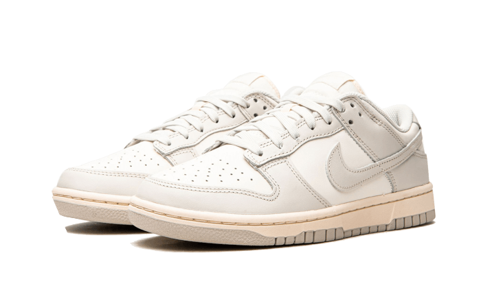 dunk-low-light-bone-656296_800x.png