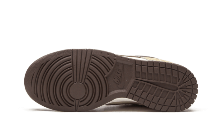 dunk-low-retro-prm-animal-pack-giraffe-233930_800x.png