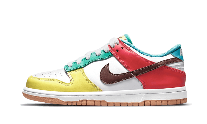 dunk-low-se-free-99-pack-white-605915_800x.png