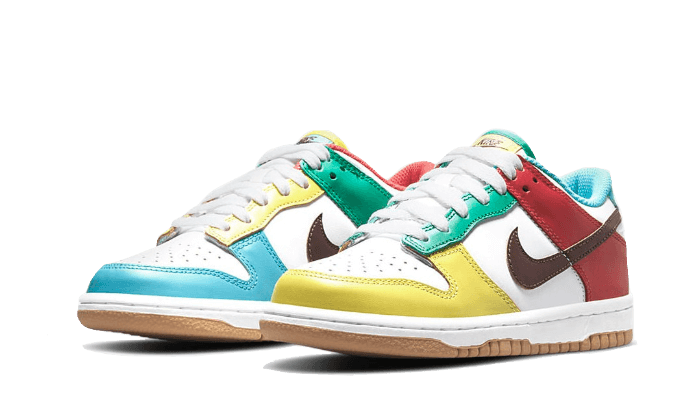 dunk-low-se-free-99-pack-white-747947_800x.png