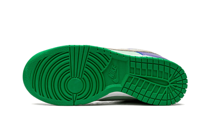 dunk-low-sunset-pulse-385319_800x.png