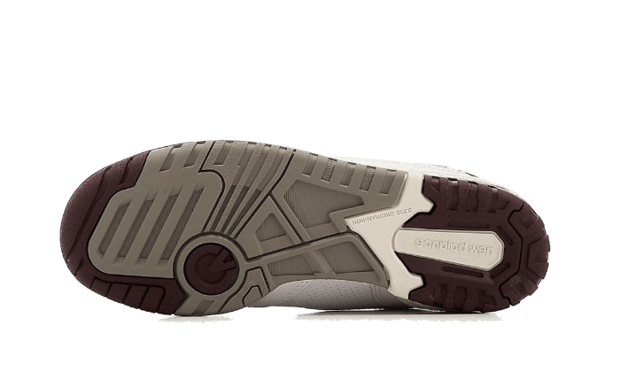 new-balance-550-white-burgundy-BB550WBG-4-294494_800x.png