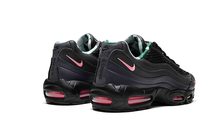 nike-air-max-95-sp-corteiz-pink-beam_1.png