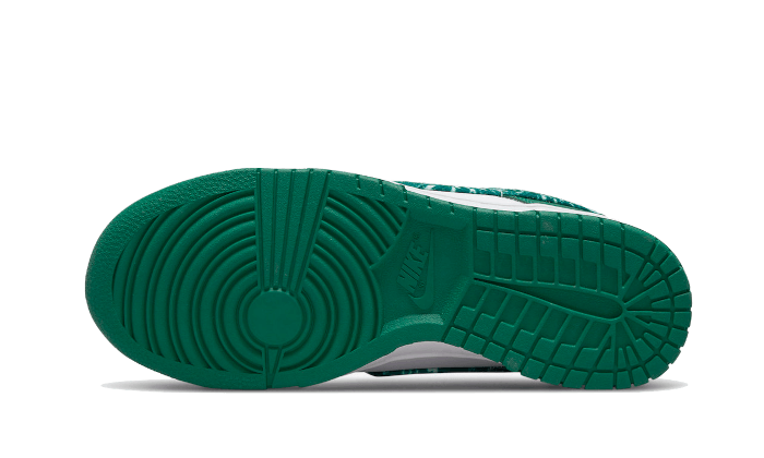 nike-dunk-low-essential-paisley-pack-green-1_800x.png