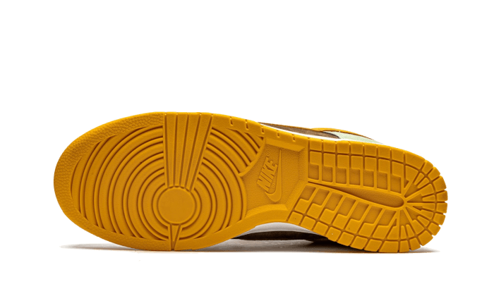 nike-dunk-low-olive-brown-orange-4_800x.png