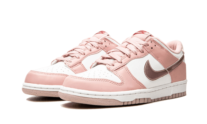 nike-dunk-low-pink-velvet-2_800x.png