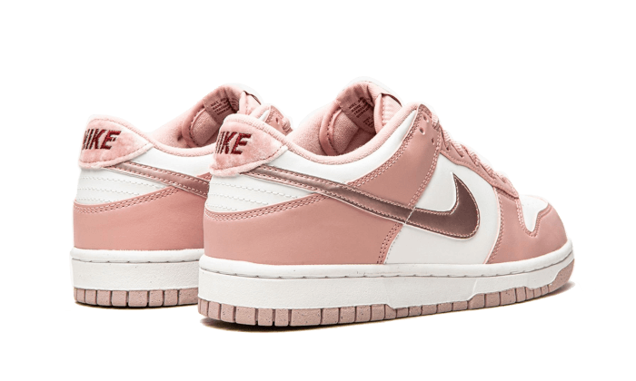 nike-dunk-low-pink-velvet-3_800x.png