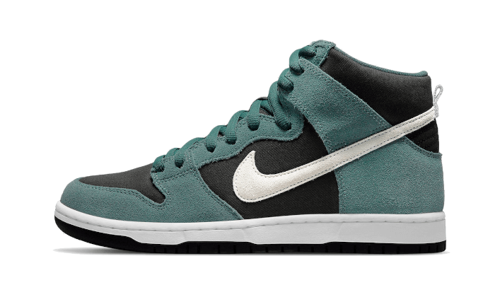 nike-sb-dunk-high-green-suede-3_800x.png