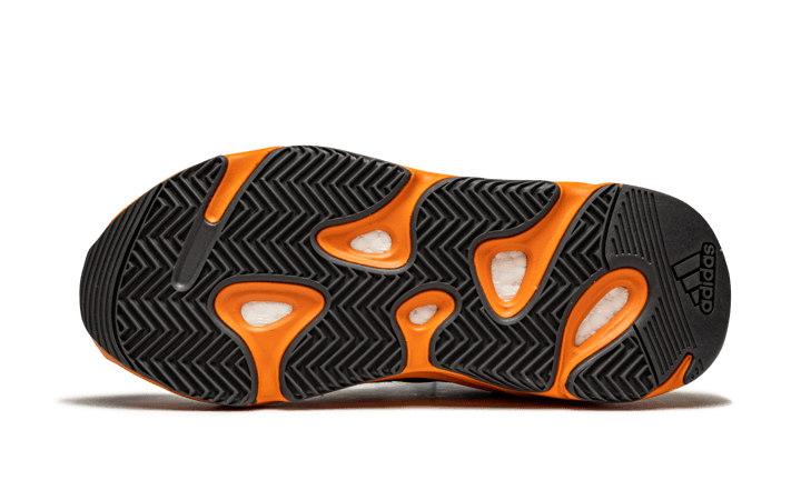 yeezy-700-bright-blue-822160_800x.png