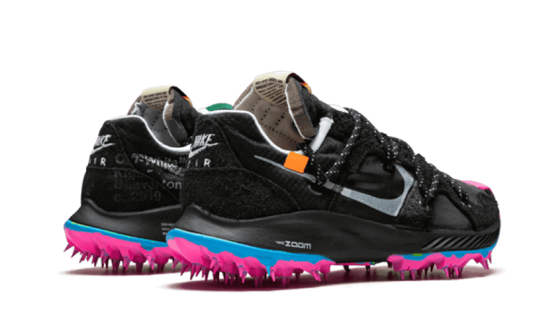 zoom-terra-kiger-5-off-white-black-118073_800x.png